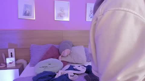 Snapshot of sachi_meow chatting on 02.13.25 Ig online show from 02.13.25