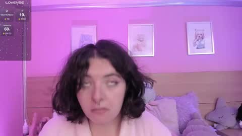 Snapshot of sachi_meow chatting on 02.17.25 Ig online show from 02.17.25