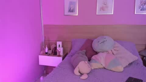 Snapshot of sachi_meow chatting on 02.24.25 Ig online show from 02.24.25