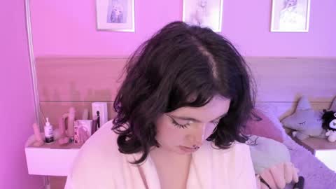 Snapshot of sachi_meow chatting on 03.02.25 Ig online show from 03.02.25