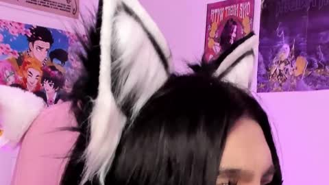 Snapshot of sachi_meow chatting on 11.09.25 Ig online show from 11.09.25