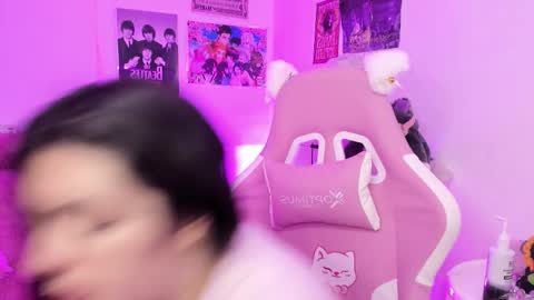 Snapshot of sachi_meow chatting on 11.29.25 Ig online show from 11.29.25