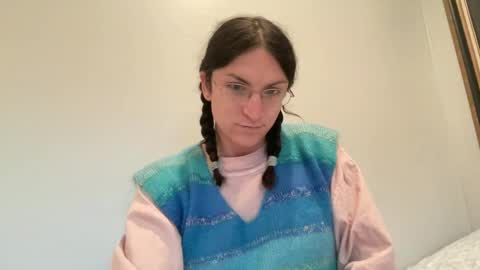 Snapshot of sadie_stars chatting on 12.20.24 Sadie online show from 12.20.24