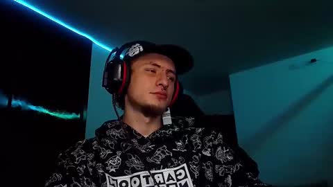 Snapshot of saemzam chatting on 02.14.25 saemzam online show from 02.14.25