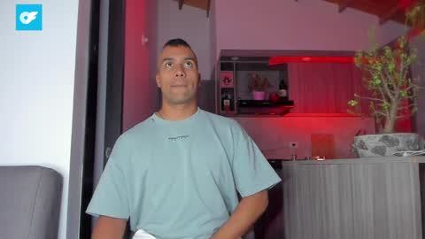 Snapshot of sag_1998 chatting on 01.18.25 Sag online show from 01.18.25