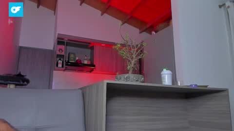 Snapshot of sag_1998 chatting on 03.02.25 Sag online show from 03.02.25