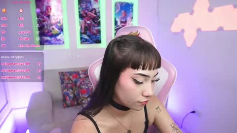 Snapshot of saharakramer chatting on 02.19.25 saharakramer online show from 02.19.25