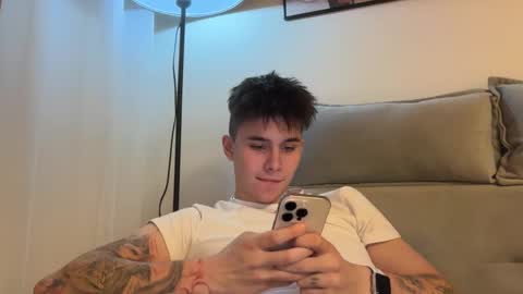 Snapshot of sairyeks chatting on 09.13.25 Roby online show from 09.13.25