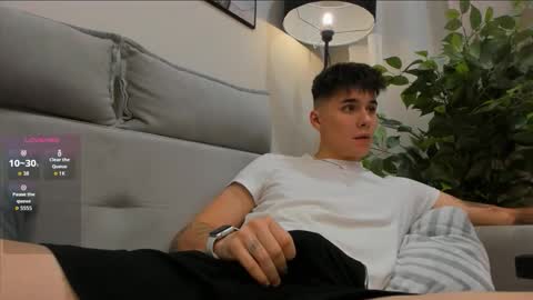 Snapshot of sairyeks chatting on 09.24.25 Roby online show from 09.24.25