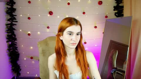 Snapshot of sallybiscuit chatting on 12.22.24 Sally online show from 12.22.24