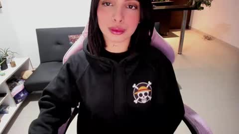 Snapshot of sallymaddoxx chatting on 12.16.24 sallymaddoxx online show from 12.16.24