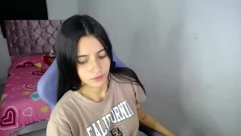 Snapshot of salome_fox4 chatting on 10.25.25 salome online show from 10.25.25