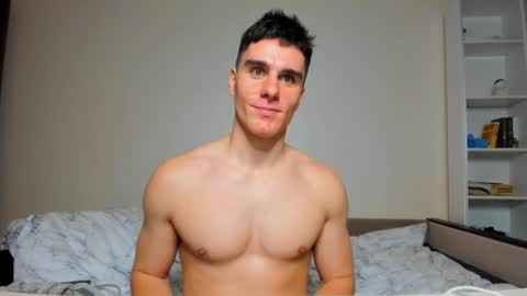 Snapshot of sam_huston18 chatting on 01.26.25 BACK IN 2 WEEKS online show from 01.26.25