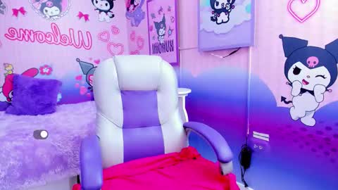 Snapshot of samanta__milk chatting on 09.20.25 samanta__milk online show from 09.20.25