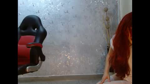 Snapshot of samanta_brownn_ chatting on 09.11.25 samanta online show from 09.11.25
