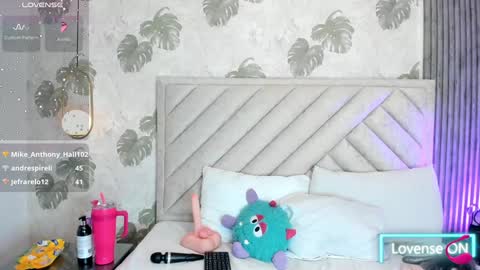 Samantha  online show from 02.06.25