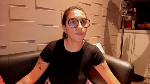 Snapshot of samantha_jadee chatting on 12.16.24 Samantha online show from 12.16.24