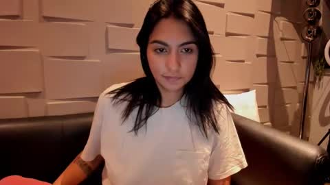 Snapshot of samantha_jadee chatting on 02.17.25 Samantha online show from 02.17.25