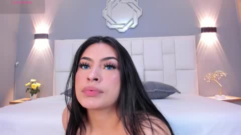  Samanthaa online show from 11.18.25
