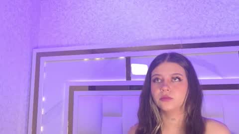 samanthaa_sm online show from 11.13.25