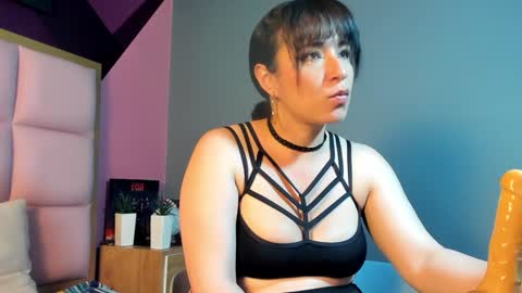 Snapshot of samanthaanderson chatting on 01.30.25 Samantha Anderson online show from 01.30.25