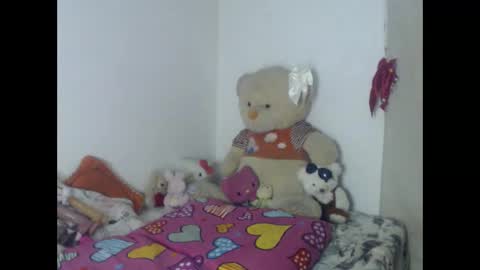 Snapshot of samanthakler17 chatting on 12.27.24 samantha online show from 12.27.24