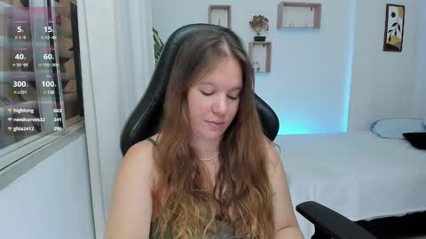 Snapshot of samanthaleon chatting on 01.05.25 Samantha samy online show from 01.05.25