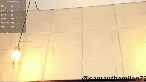 Snapshot of samanthamilan1 chatting on 11.20.25 Sam online show from 11.20.25