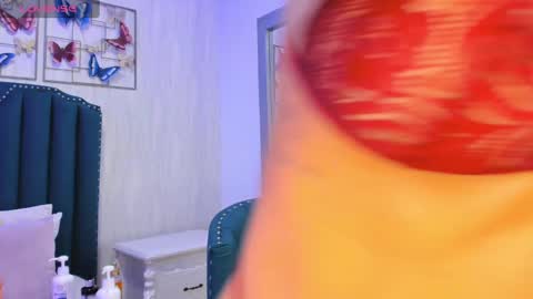 Samara Warren online show from 12.19.24