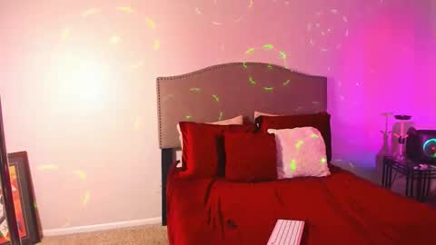 Yaya online show from 11.12.25