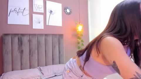 Snapshot of samii_live chatting on 02.11.25 Samii online show from 02.11.25