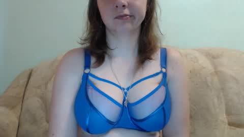 Snapshot of samiliya chatting on 01.17.25 samiliya online show from 01.17.25