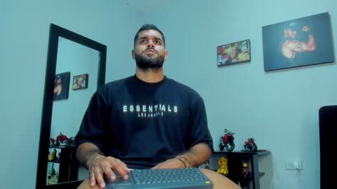 Snapshot of samir_hazard chatting on 12.24.24 samir_hazard online show from 12.24.24