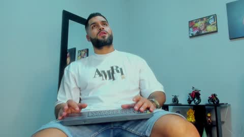 Snapshot of samir_hazard chatting on 01.08.25 samir_hazard online show from 01.08.25
