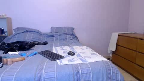 Snapshot of samlove502 chatting on 12.30.24 samlove online show from 12.30.24