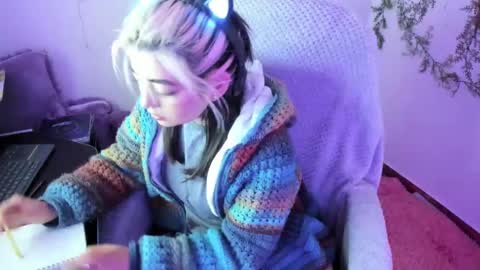 Snapshot of sammysammy_ chatting on 01.11.25 online show from 01.11.25