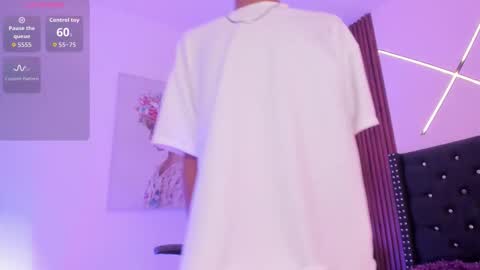 Snapshot of sammyyadams_ chatting on 10.03.25 sammyyadams_ online show from 10.03.25