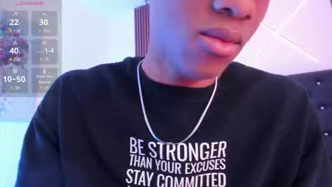 Snapshot of sammyyadams_ chatting on 10.08.25 sammyyadams_ online show from 10.08.25