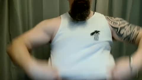 Snapshot of samoanthorn chatting on 01.19.25 Samoanthorn online show from 01.19.25