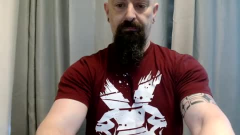 Snapshot of samoanthorn chatting on 02.16.25 Samoanthorn online show from 02.16.25