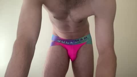 Snapshot of samt2527 chatting on 09.28.25 SamT online show from 09.28.25