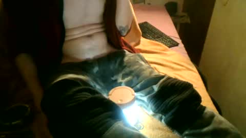 Snapshot of samueltal chatting on 10.11.25 samueltal online show from 10.11.25