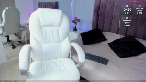 Snapshot of samyy_johnson chatting on 03.12.25 samyy_johnson online show from 03.12.25
