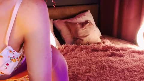 Snapshot of sandraboyl chatting on 03.01.25 Sandy online show from 03.01.25