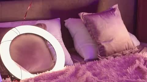 Snapshot of sandraboyl chatting on 03.03.25 Sandy online show from 03.03.25