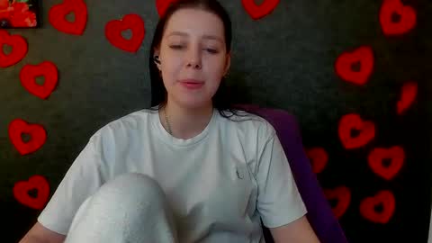 Snapshot of sannyflower chatting on 03.10.25 karina online show from 03.10.25