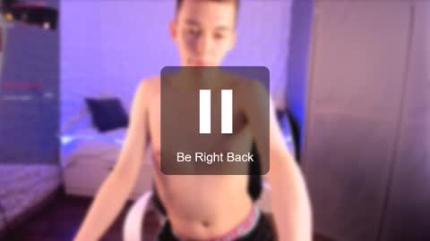 Snapshot of santiago__perez chatting on 12.02.25 santiago__perez online show from 12.02.25