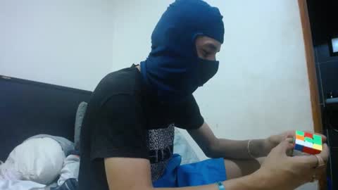 Snapshot of santiagoxxxtreme_ chatting on 12.05.24 Santiago online show from 12.05.24