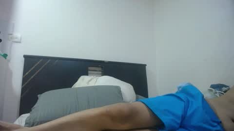 Snapshot of santiagoxxxtreme_ chatting on 12.11.24 Santiago online show from 12.11.24