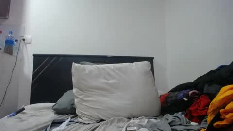 Snapshot of santiagoxxxtreme_ chatting on 12.30.24 Santiago online show from 12.30.24